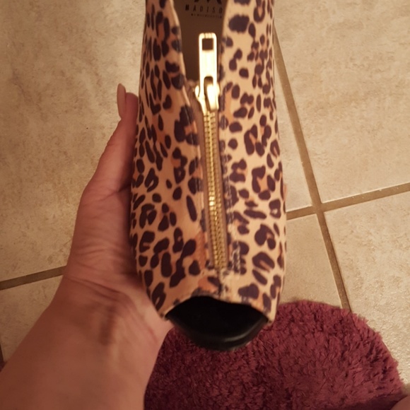 Ladies Leopard print stilettos - Picture 6 of 8